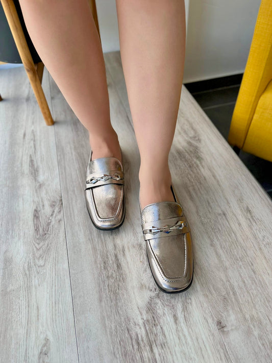 Ofelia pewter loafer size 9 - Stela The Shoetique