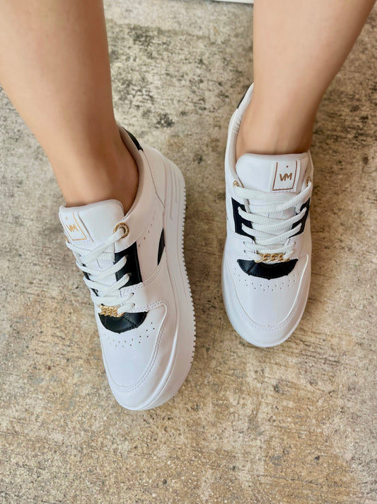 Fatma Sneaker- 5,6,7,11 - Stela The Shoetique