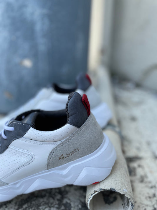 Light Weight Sneaker 68010- Final Sale 8,9,11 - Stela The Shoetique