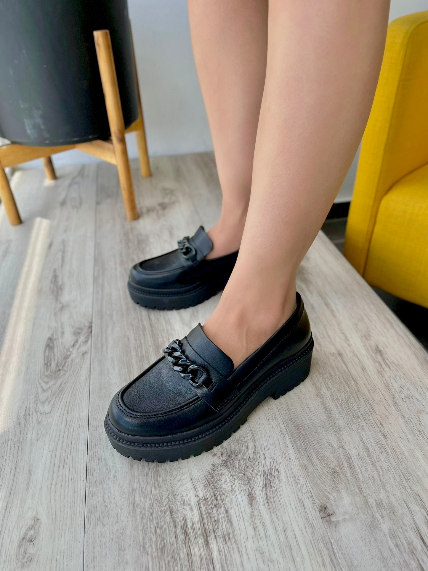 Ayla black loafer 9,10 - Stela The Shoetique