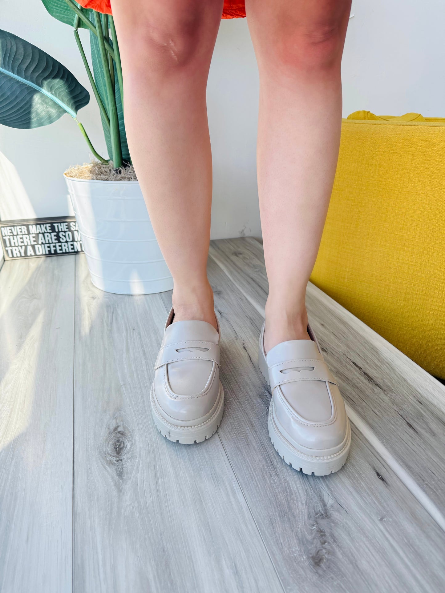 Nila ginger loafer - Stela The Shoetique