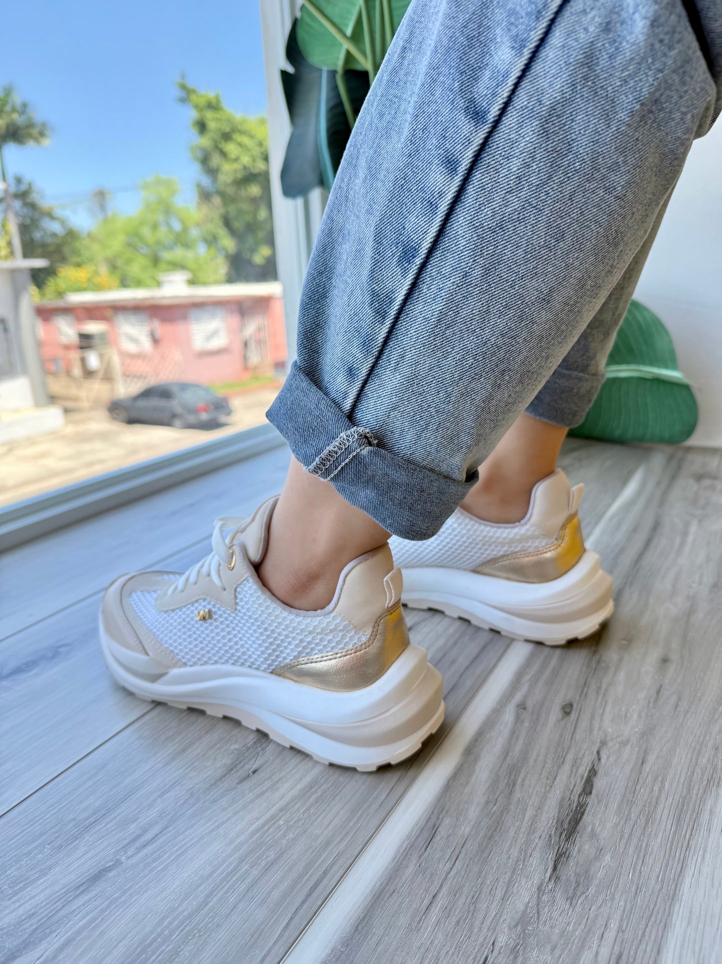 Rut Creme Low Sneaker - Stela The Shoetique