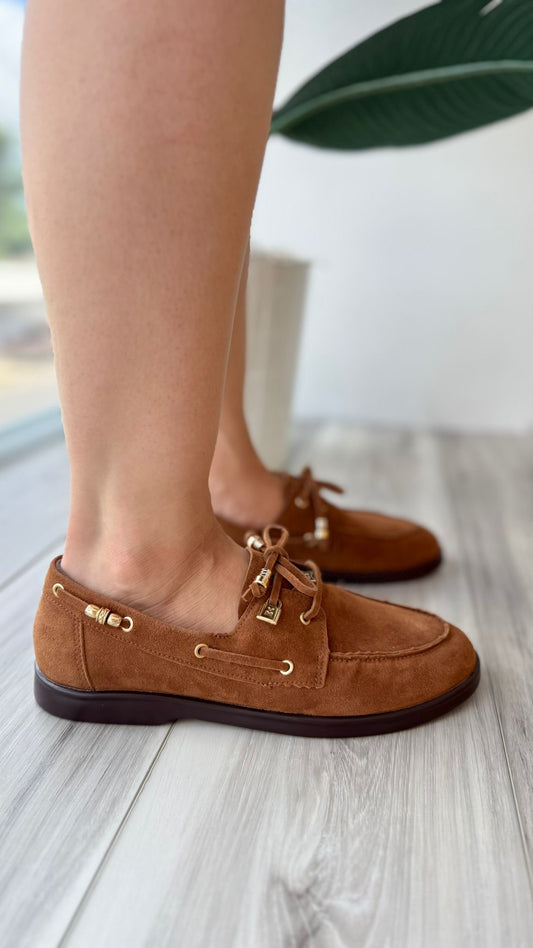 Kai camel topsider