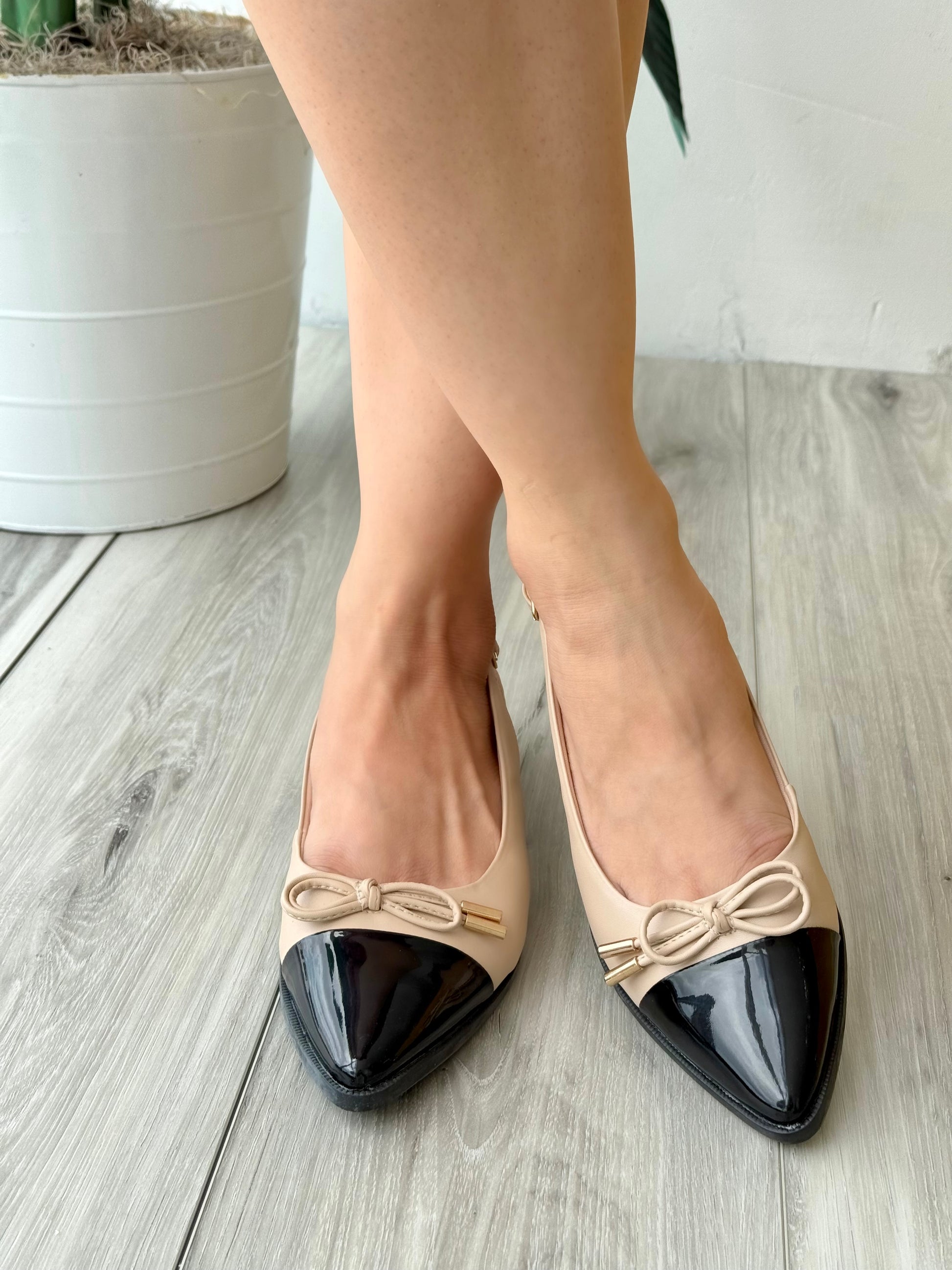 Pietri beige black - Stela The Shoetique