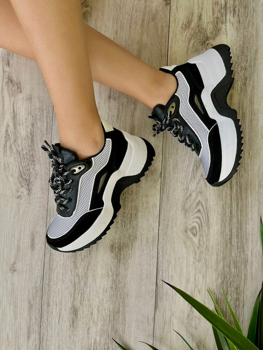 Elaia Black- 4 - Stela The Shoetique