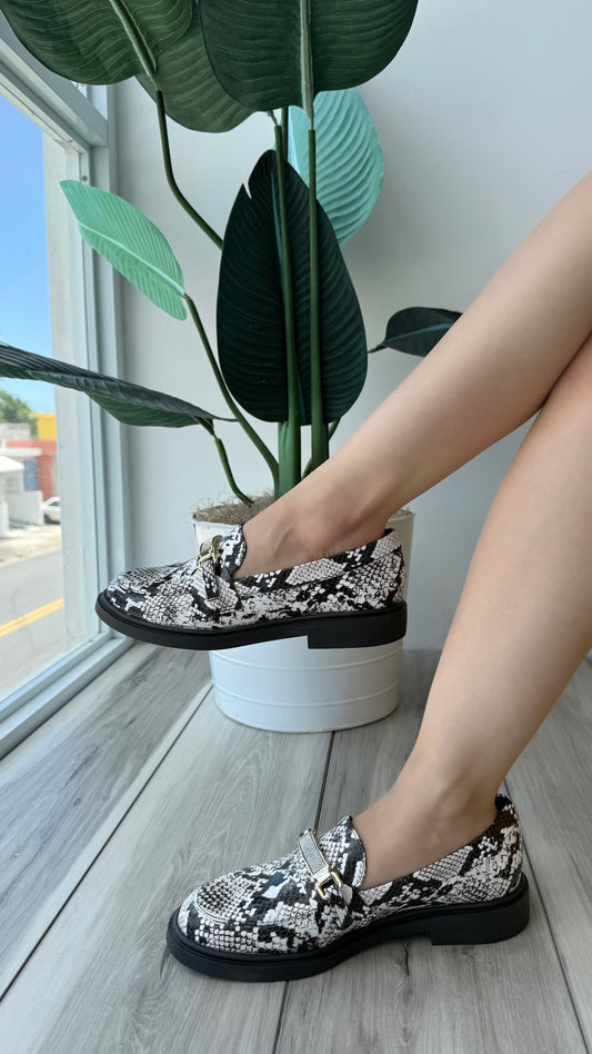 Apollo black white - Stela The Shoetique