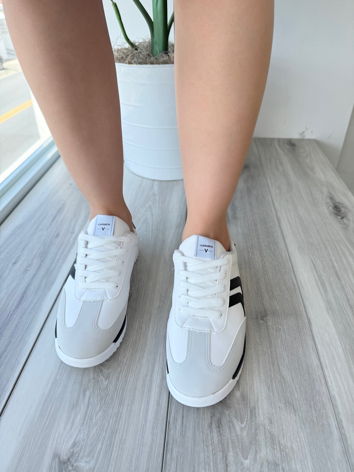 Isma blk white - Stela The Shoetique