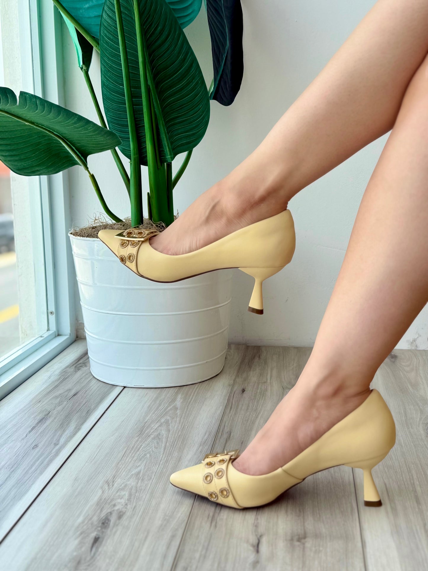 Freesia BUTTER - Stela The Shoetique