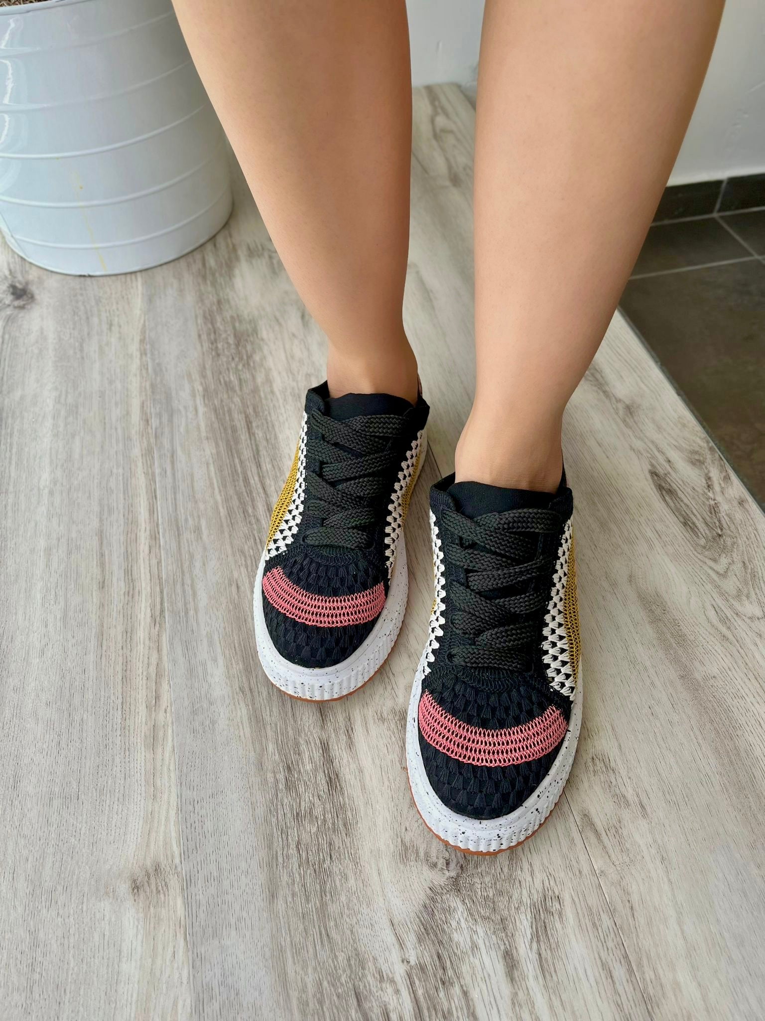 Dorothy - Size 5,9 - Stela The Shoetique