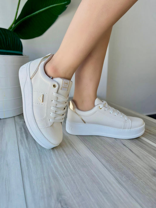 Flavia off white sneaker - Stela The Shoetique