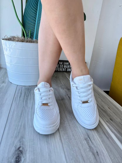 Daniela white sneaker - Stela The Shoetique