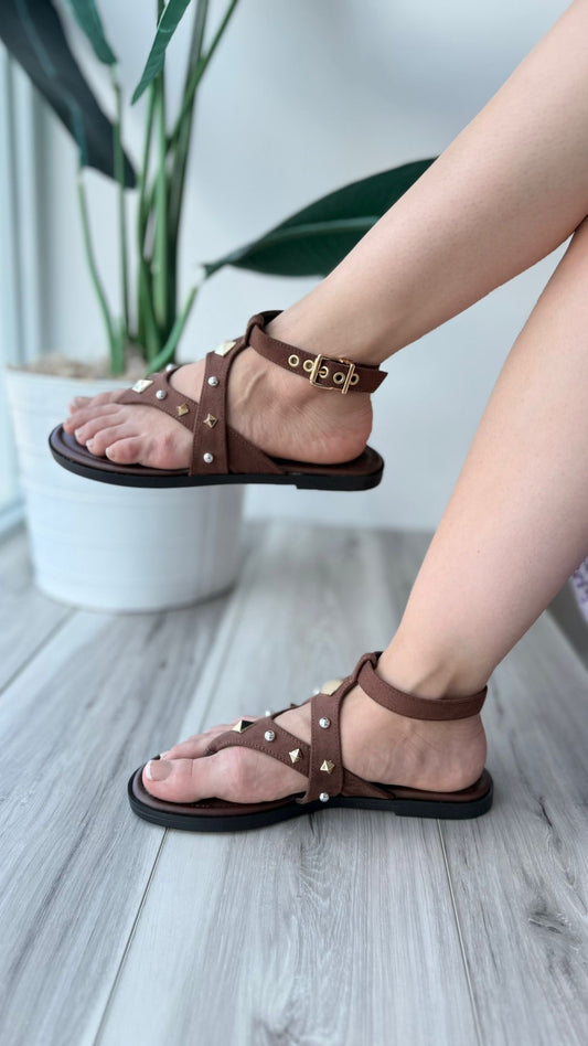 Paulina dark brown flat