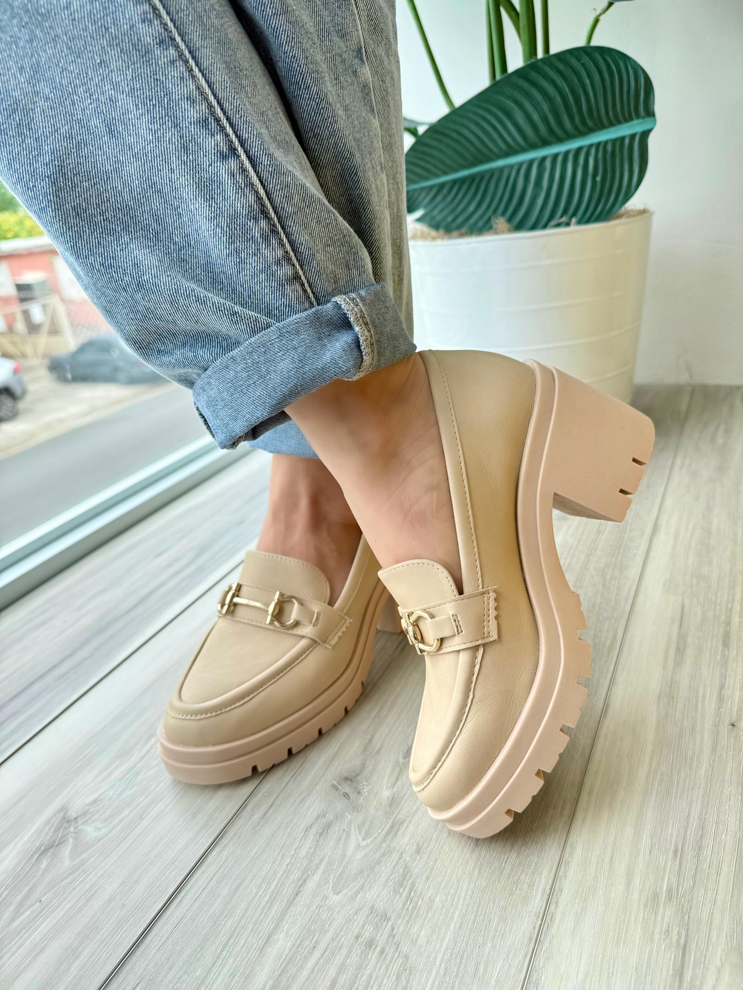 Verona loafer- 10,11 - Stela The Shoetique