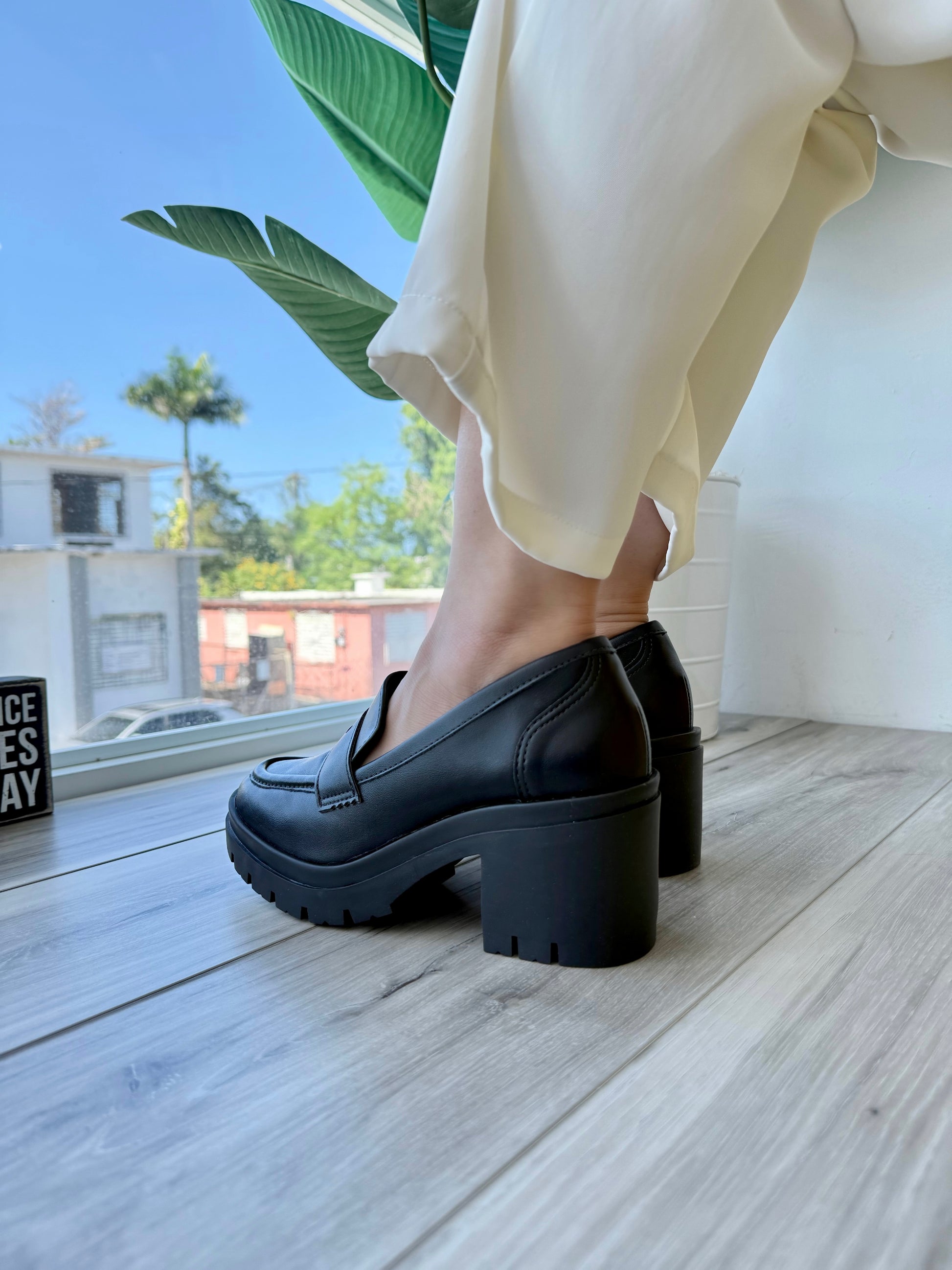 Violette Black- 7,8,11 - Stela The Shoetique