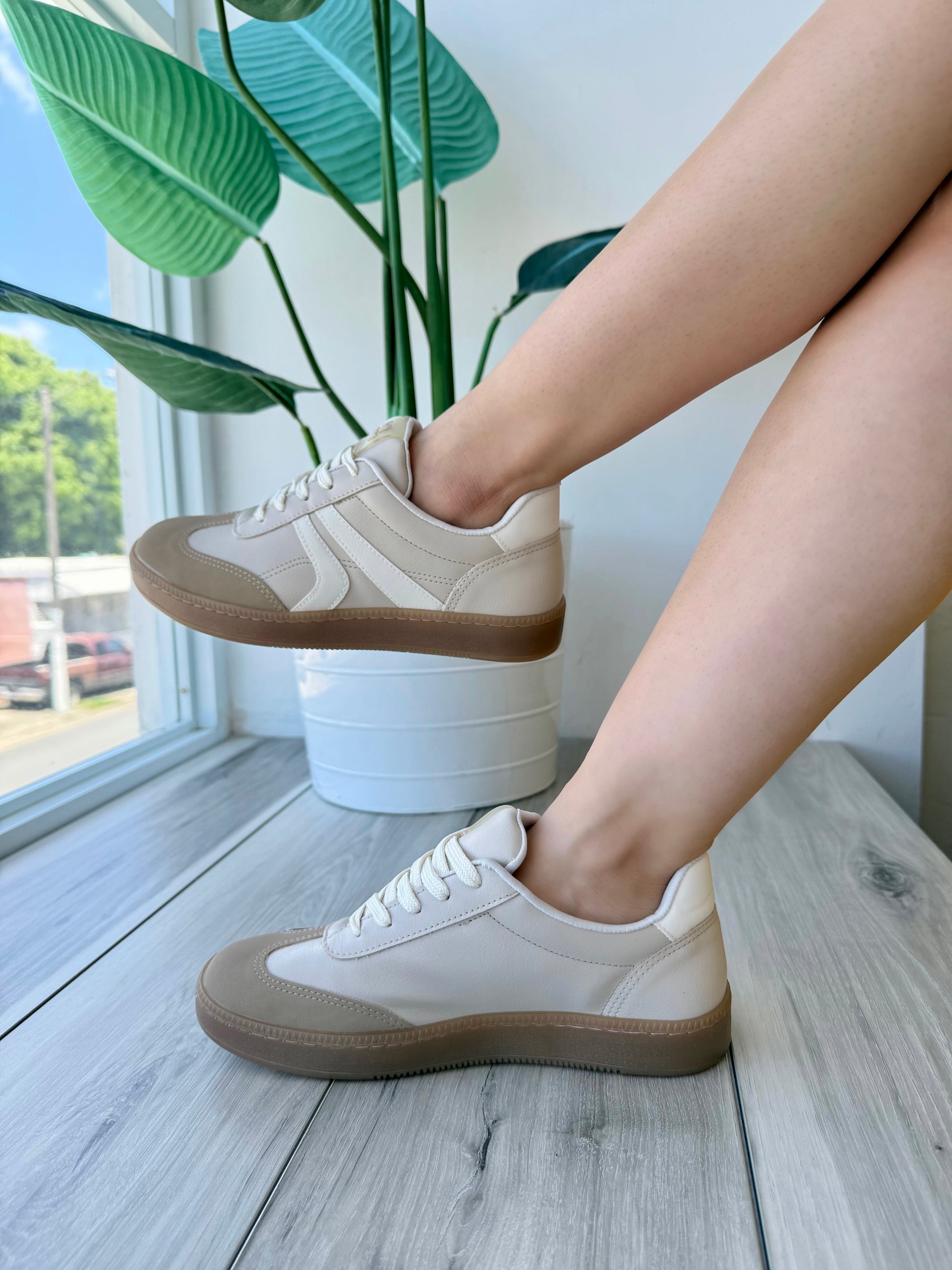 Ciro Beige - Stela The Shoetique