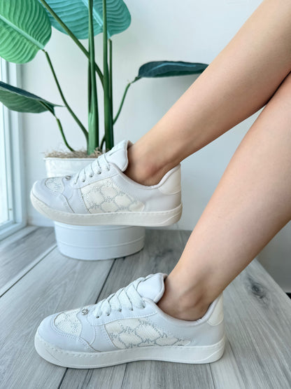 John white - Stela The Shoetique