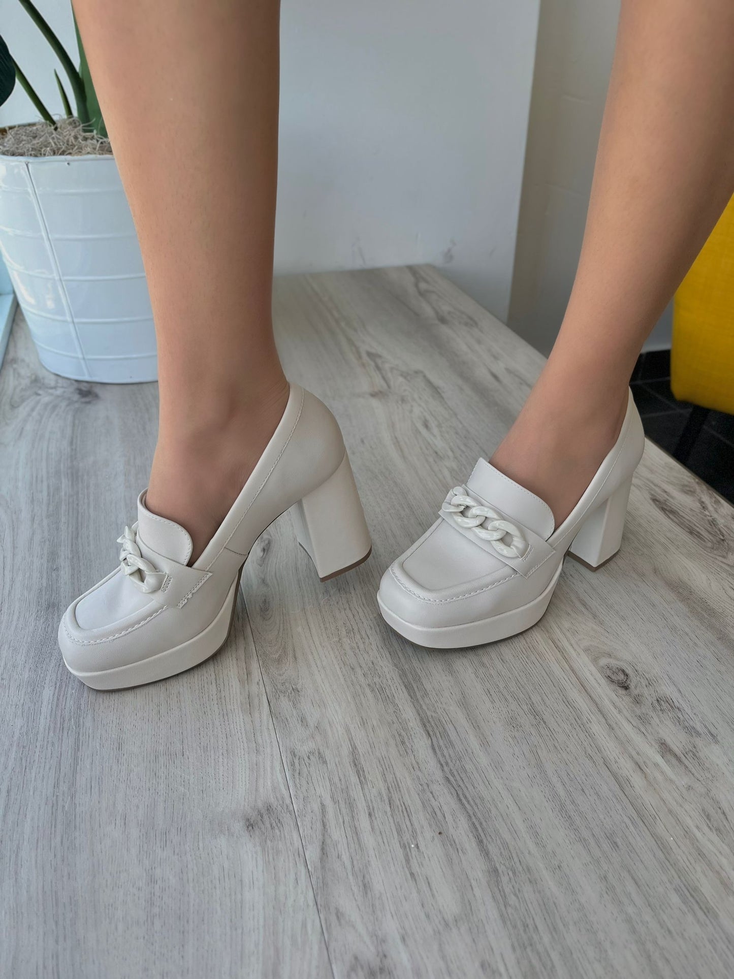 Vega Loafer - 10,11 - Stela The Shoetique