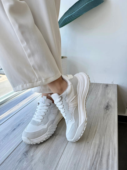 Novo Sneaker- 4,7,8,11 - Stela The Shoetique