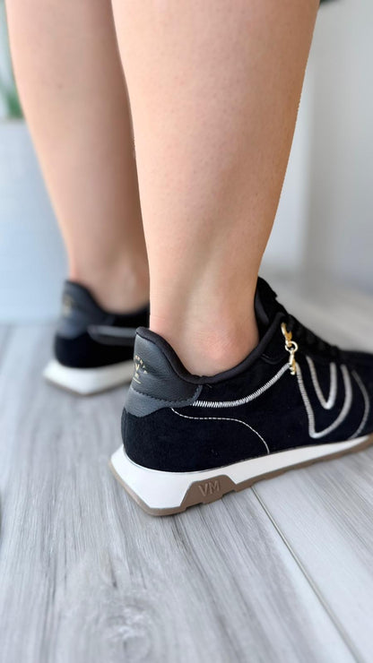 Eduardo black sneaker