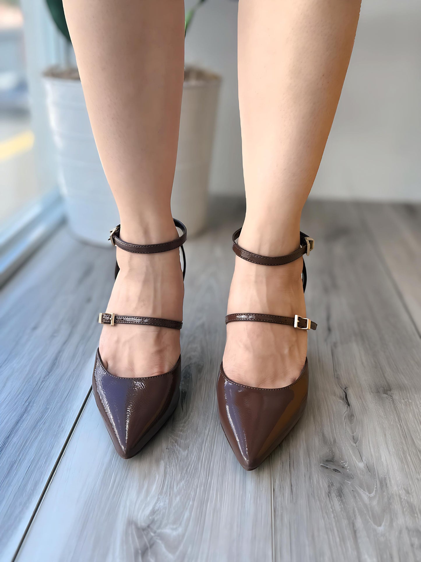 Celina dark brown