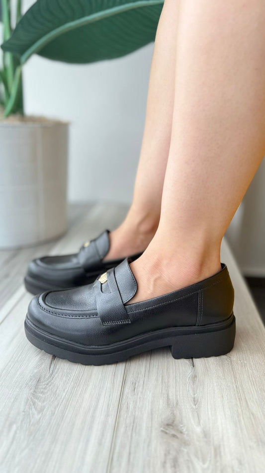 Alana black loafer