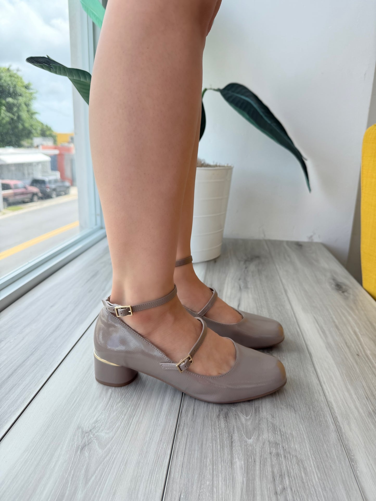 Esmeralda Toffee - Stela The Shoetique