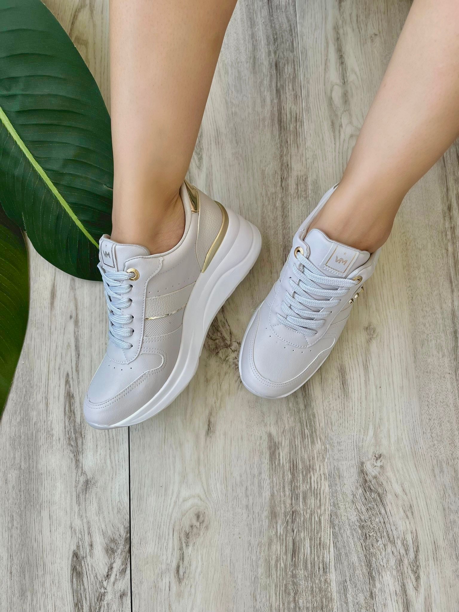 Maisie beige sneaker - Stela The Shoetique