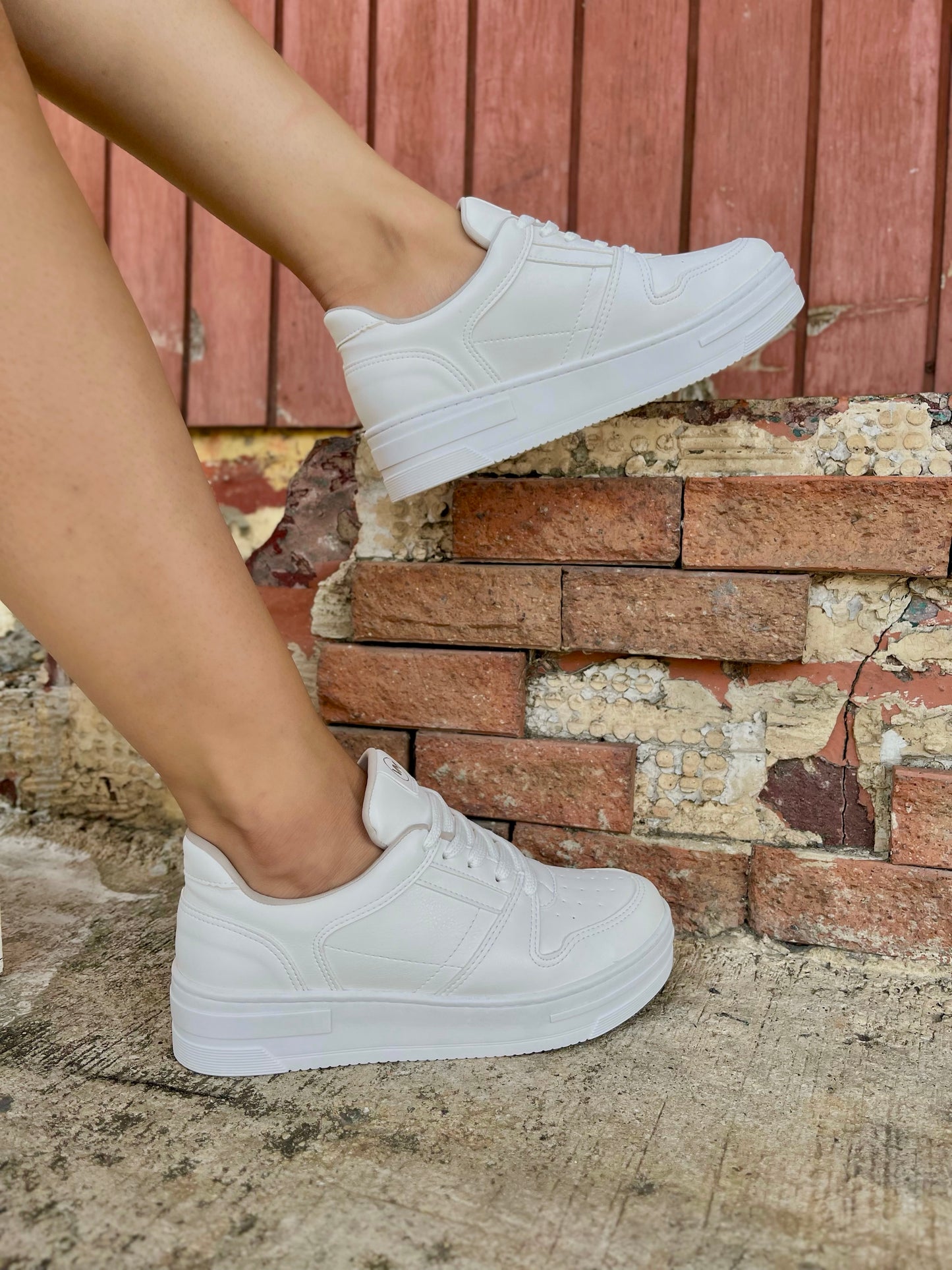 Guadalupe White- 4,10,11 - Stela The Shoetique