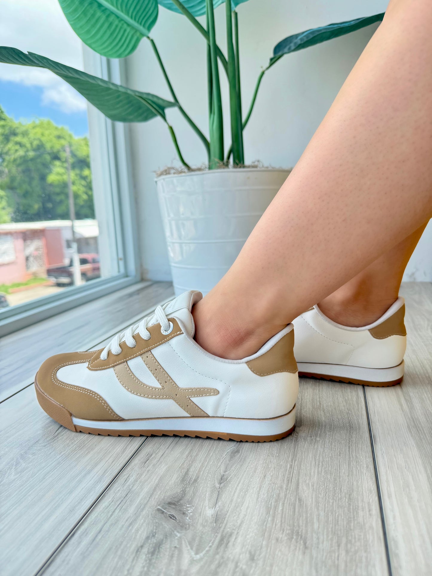 Rafa milk/ beige - Stela The Shoetique