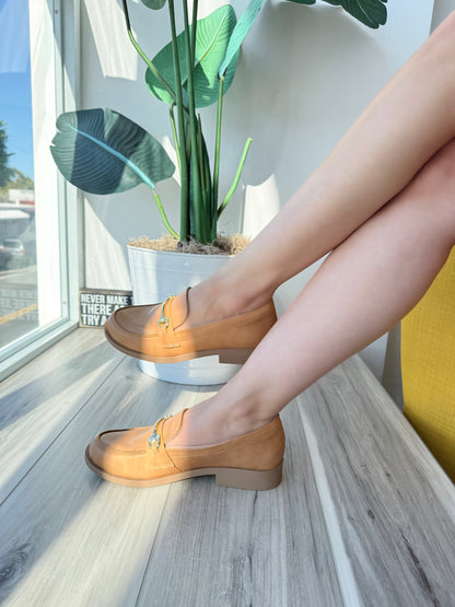Frenchie caramelo loafer 7 - Stela The Shoetique