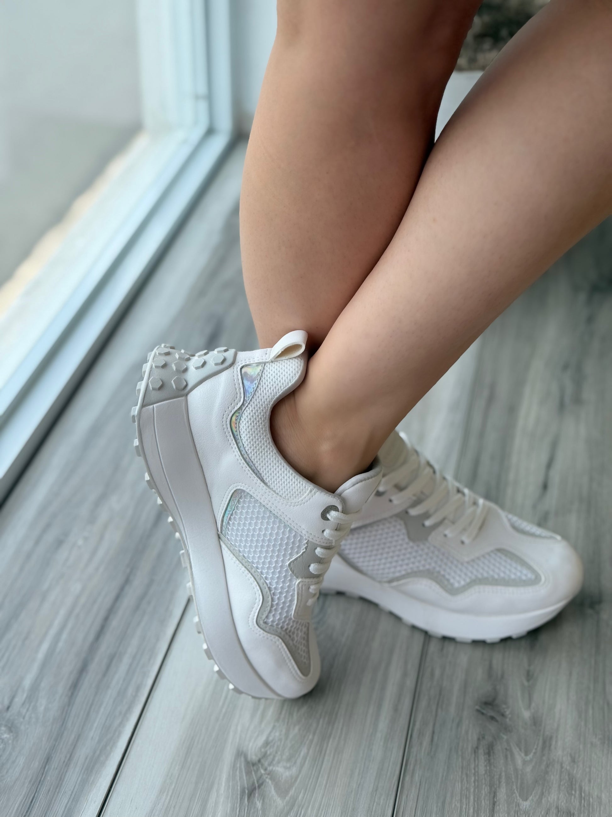Valentin White Sneaker - Stela The Shoetique