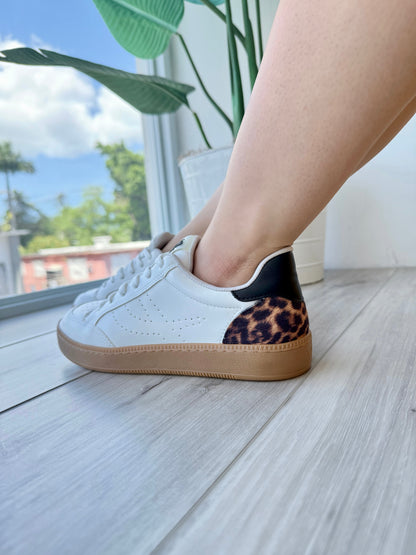 Boris Camel Preto - Stela The Shoetique