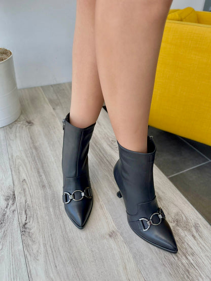 Gabriella Boot- 10,11,12 - Stela The Shoetique