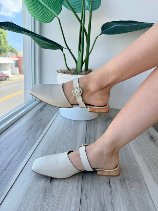 Emiliana Off White 9 - Stela The Shoetique