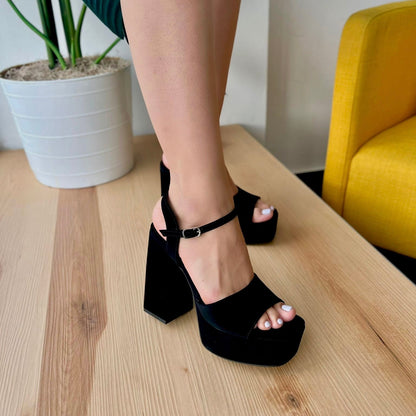 Emily black- 10,11 - Stela The Shoetique