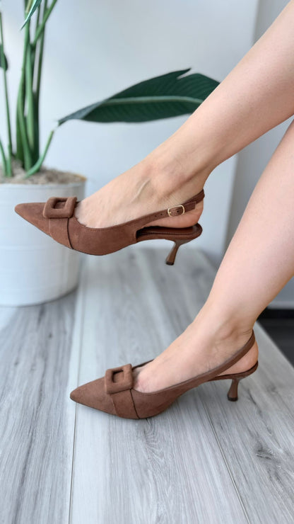 Almina conhaque heel