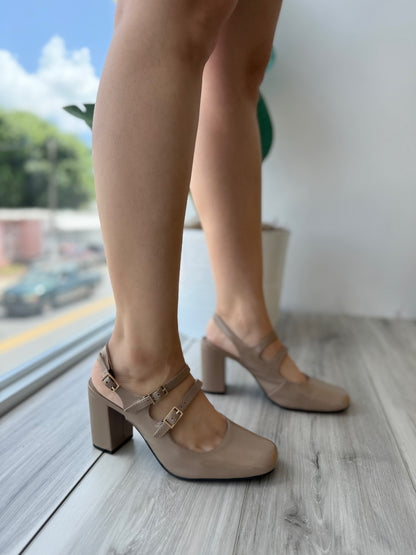 Narcisa nuez moscada