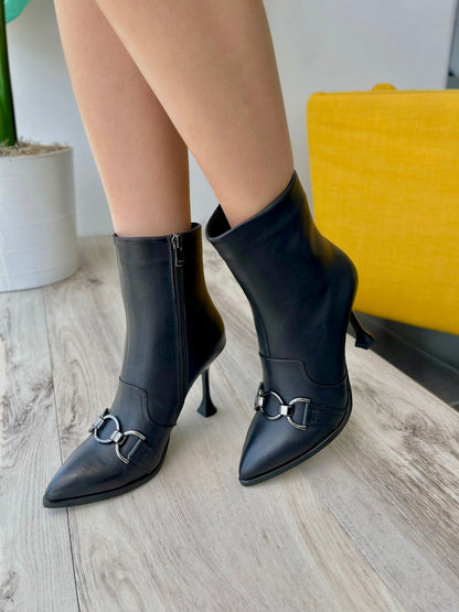 Gabriella Boot- 10,11,12 - Stela The Shoetique