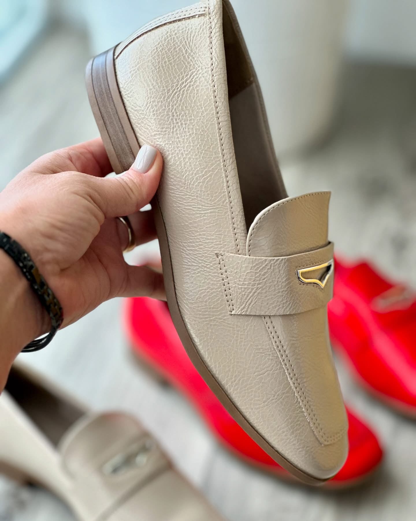 Milano beige loafer 9