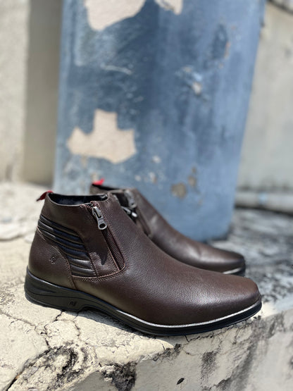 Boot 31012- Final Sale size 8 - Stela The Shoetique