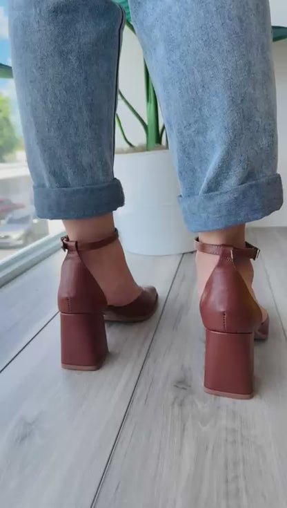 Enriquetta camel 8