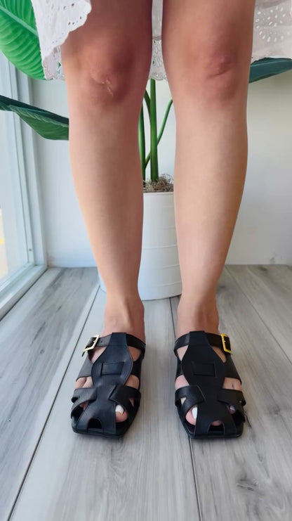 Justina black 7,9